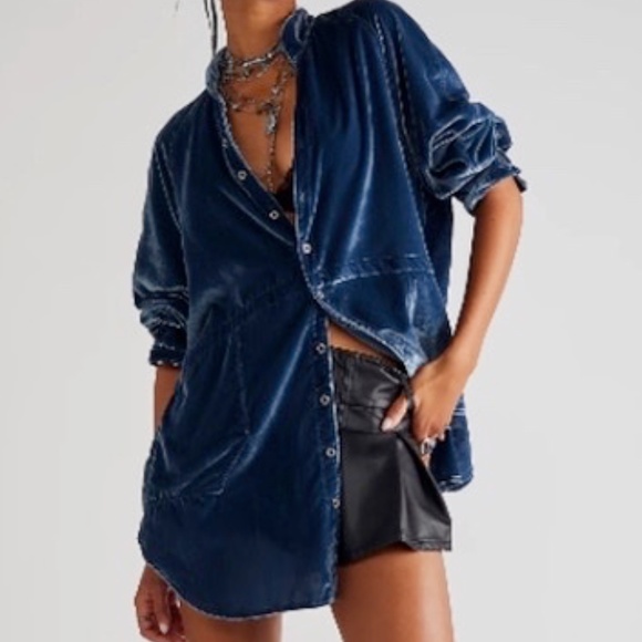 We The Free Summer Daydream Velvet Buttondown - Picture 1 of 6